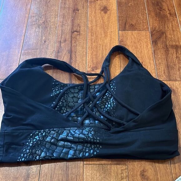 Rae Mode Black Snakeskin Detail Cross back Bra Top - Picture 6 of 7